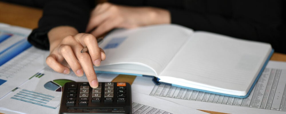 6 HOA Financial Reports to Include in Monthly Financials